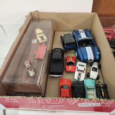 Lot of Die Cast Cars, Hot Wheels , Matchbox Lesney England, Ford Gt , Maisto Dodge Ram Quad Cab, Ford Model T 1915,