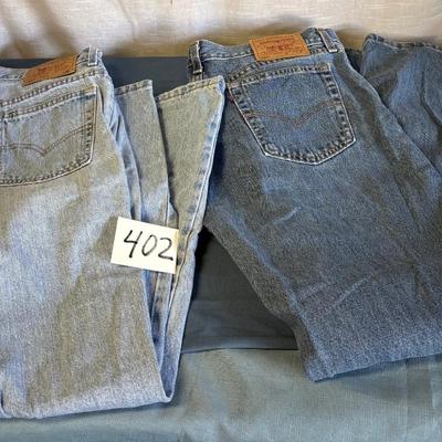 16 MIs Levi Jeans