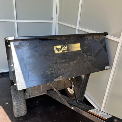 TOW BEHIND DUMP CART