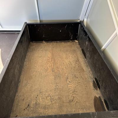 TOW BEHIND DUMP CART