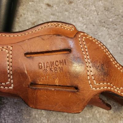 Lot of Gun Slings, Holsters & Cases Bianchi #9R1 Colt Det, #5BH Colt .38 /.357, Alessi Holster and others