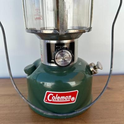 COLEMAN LANTERN