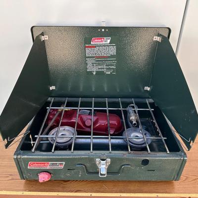 COLEMAN CAMP STOVE 425