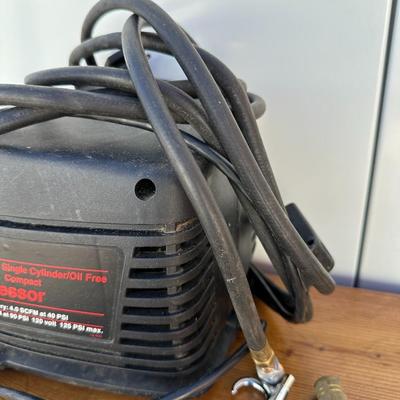CRAFTSMAN 1.5 HP COMPACT AIR COMPRESSOR