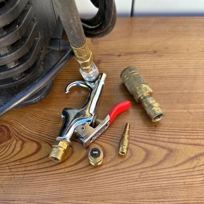 CRAFTSMAN 1.5 HP COMPACT AIR COMPRESSOR