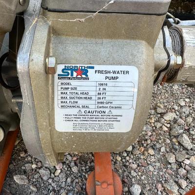 NORTH STAR FRESH WATER PUMP AND HOSE