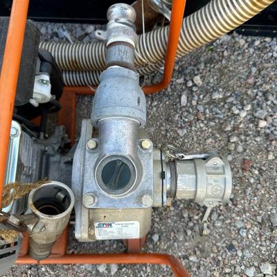 NORTH STAR FRESH WATER PUMP AND HOSE