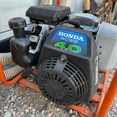 NORTH STAR FRESH WATER PUMP AND HOSE