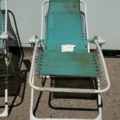 2 ZERO GRAVITY LOUNGE CHAIRS