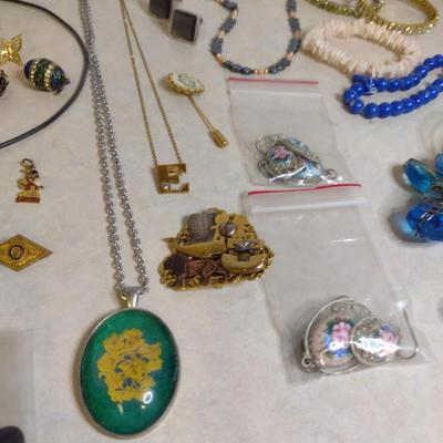 Collection of Fashion Jewelry- Necklaces, Bracelets, Earrings, etc. (#81)