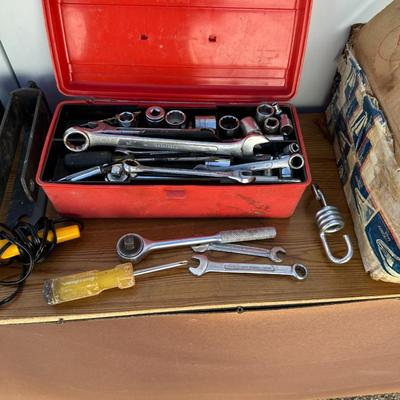 HAND TOOLS, VOLTAGE METER, WIRELESS WEATHER STATION AND MORE