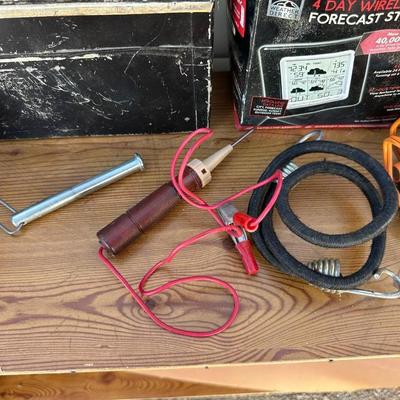 HAND TOOLS, VOLTAGE METER, WIRELESS WEATHER STATION AND MORE