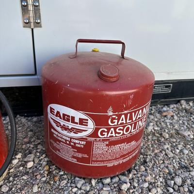 MARINE AND GALVANIZED GAS CANS