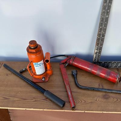 RATCHET STRAPS, BOTTLE JACKS AND MORE