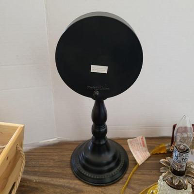 LOT 173G: Various Desktop Items Including Lamps, Clock and More