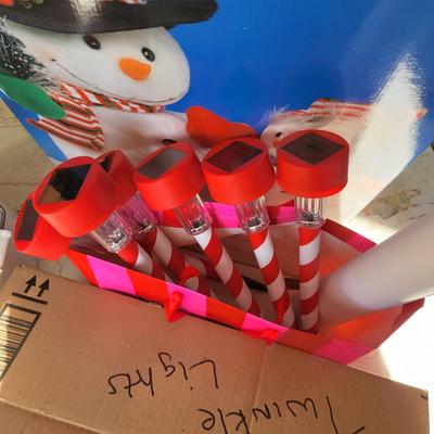 LOT 175G: Multiple Christmas Holiday Decorations and Lights
