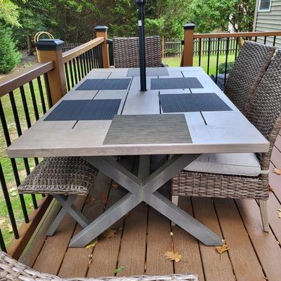 LOT 177P: Complete Patio/Deck Umbrella Table and Chairs Set