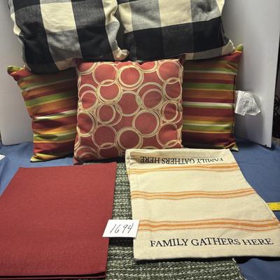 Home Decor Lot