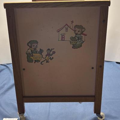 Vintage Doll bed