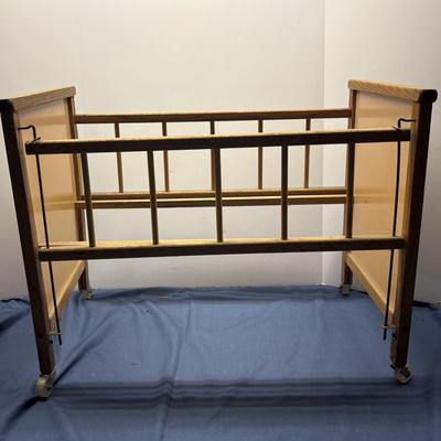 Vintage Doll bed