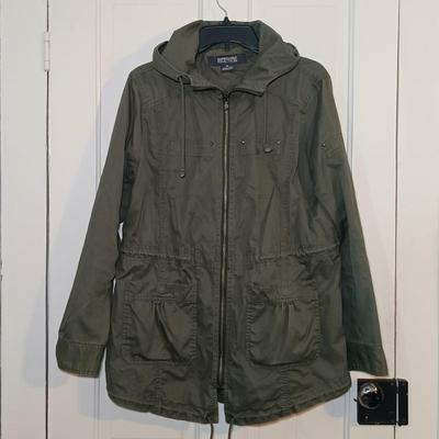 LOT 225: Kenneth Cole Reaction Army Green Jacket, Van Heusen Blouse & Knox Rose Open Front Sweater
