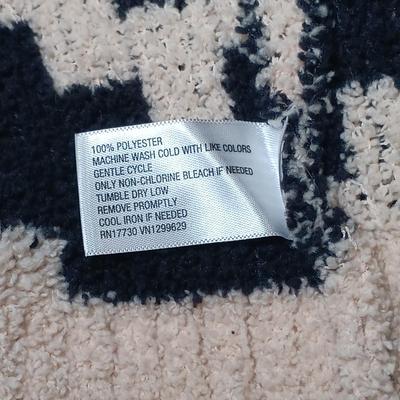 LOT 225: Kenneth Cole Reaction Army Green Jacket, Van Heusen Blouse & Knox Rose Open Front Sweater