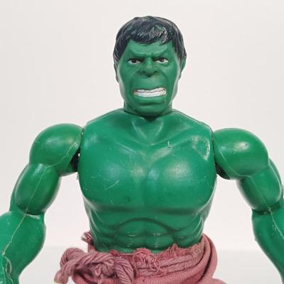 LOT 228: Vintage 1974 Mego Marvel Incredible Hulk Action Figure