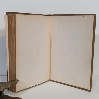 LOT 233: Antique Early 1900s Treasure Island from the Henry Altemus Company, Philadelphia