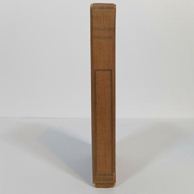 LOT 233: Antique Early 1900s Treasure Island from the Henry Altemus Company, Philadelphia