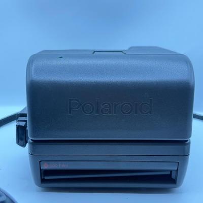LOT 161G: Camera Collection : Polaroid OneStep Closeup, Yashika MicroElite Zoom 70 35mm & Canon Zoom S 35mm