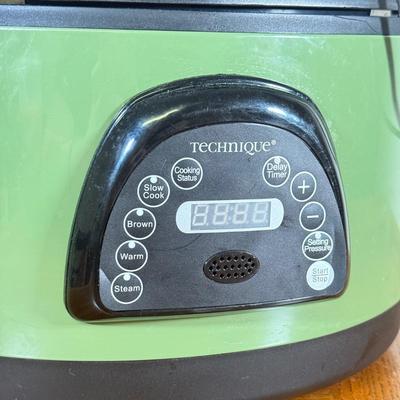LOT 153B: Technique Rice Pressure Cooker & Hot Counter