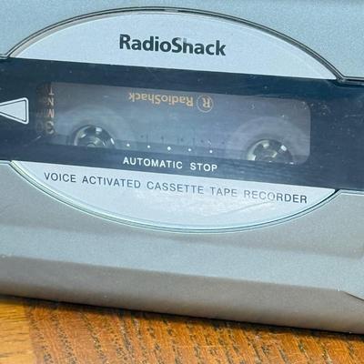 LOT 158B: Emerson AM/FM Stereo Reciever/Stereo Cassette Recorder Model MM 800 w/ Speakers Model System I