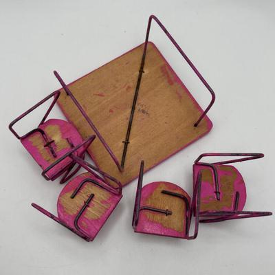LOT 246: Vintage Japan Made Tchotchkes