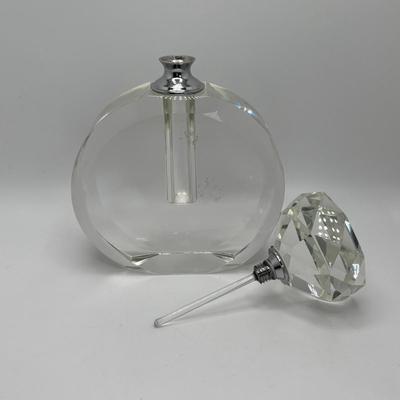 LOT 251: Signed Oleg Cassini Etched Leaf Crystal and Bubble Glass Votives with Crystal Perfume Bottle & Cobalt Blue Vase