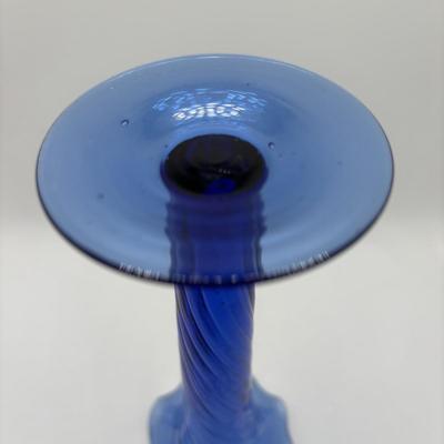 LOT 251: Signed Oleg Cassini Etched Leaf Crystal and Bubble Glass Votives with Crystal Perfume Bottle & Cobalt Blue Vase