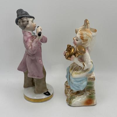 LOT 253: Hand Painted Trinket Dish, Purple Pitcher Plant Vase, Painted Milk Glass Trinket Box & More