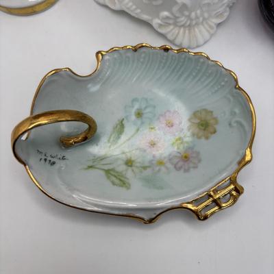 LOT 253: Hand Painted Trinket Dish, Purple Pitcher Plant Vase, Painted Milk Glass Trinket Box & More