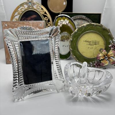 LOT 254: Vanity Collection - Waterford Crystal Picture Frame, Ashleigh Manor Frame, Rue Moliere Frame & More