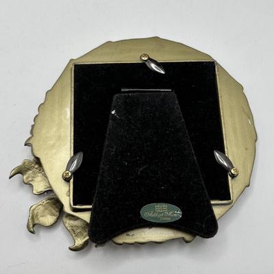 LOT 254: Vanity Collection - Waterford Crystal Picture Frame, Ashleigh Manor Frame, Rue Moliere Frame & More