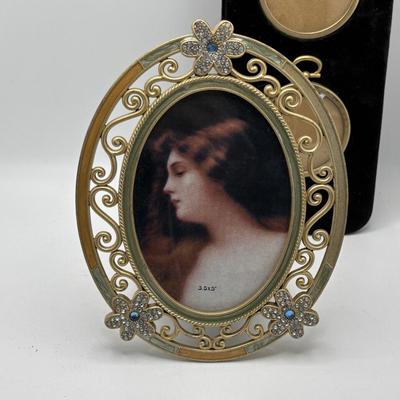 LOT 254: Vanity Collection - Waterford Crystal Picture Frame, Ashleigh Manor Frame, Rue Moliere Frame & More