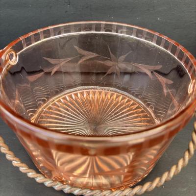 LOT 259: Vintage Pink Depression Glass