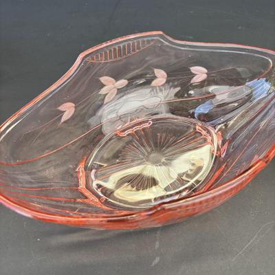 LOT 259: Vintage Pink Depression Glass