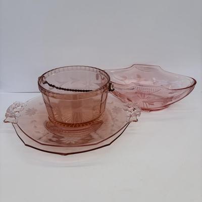 LOT 259: Vintage Pink Depression Glass