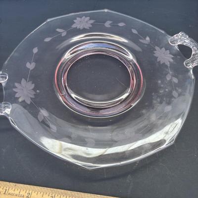 LOT 259: Vintage Pink Depression Glass