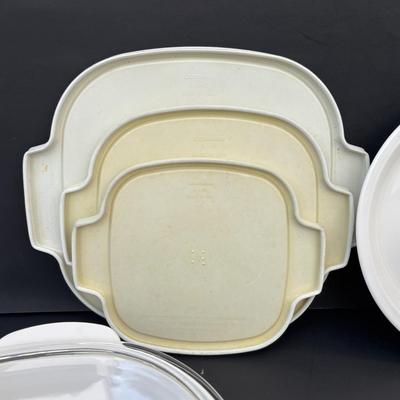 LOT 265: Corning Ware: French White, Corn Flower Blue, Wild Flower