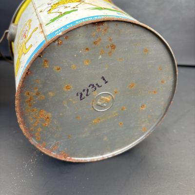 LOT 268: Universal Scale, Vintage Tins & More