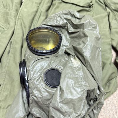 LOT 164B: Military Jacket, WWII Helmet & Gas Mask