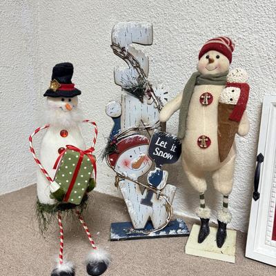 LOT 165B: Collection of Snowman Christmas Decor