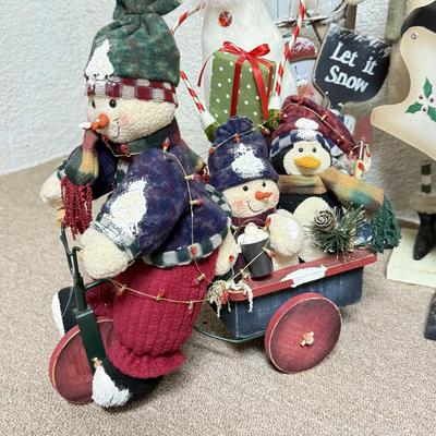 LOT 165B: Collection of Snowman Christmas Decor