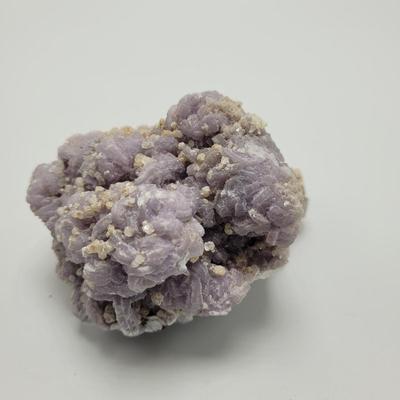 Stilbite and Fluorecent Calcite Cluster (B1-EL)